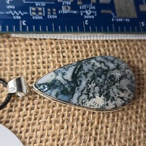 Tree Agate pendant NWOT #358